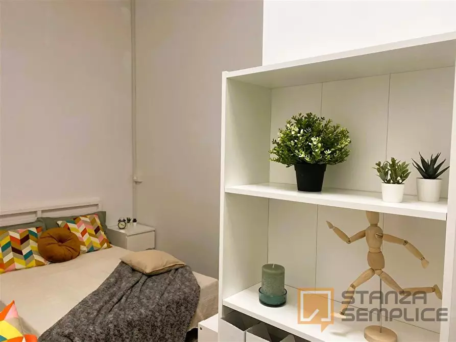 Immagine 1 di Stanza singola in affitto  in Vicolo Franco Villa 1 a Reggio Nell'emilia