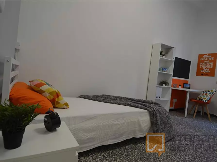 Immagine 4 di Stanza singola in affitto  in Vicolo Franco Villa 1 a Reggio Nell'emilia