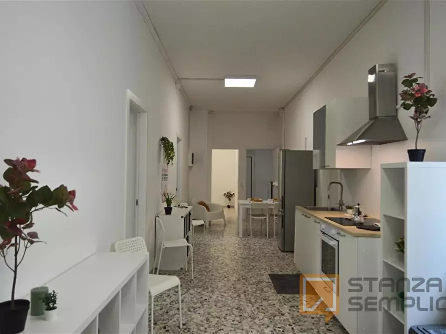 Immagine 23 di Stanza singola in affitto  in Vicolo Franco Villa 1 a Reggio Nell'emilia