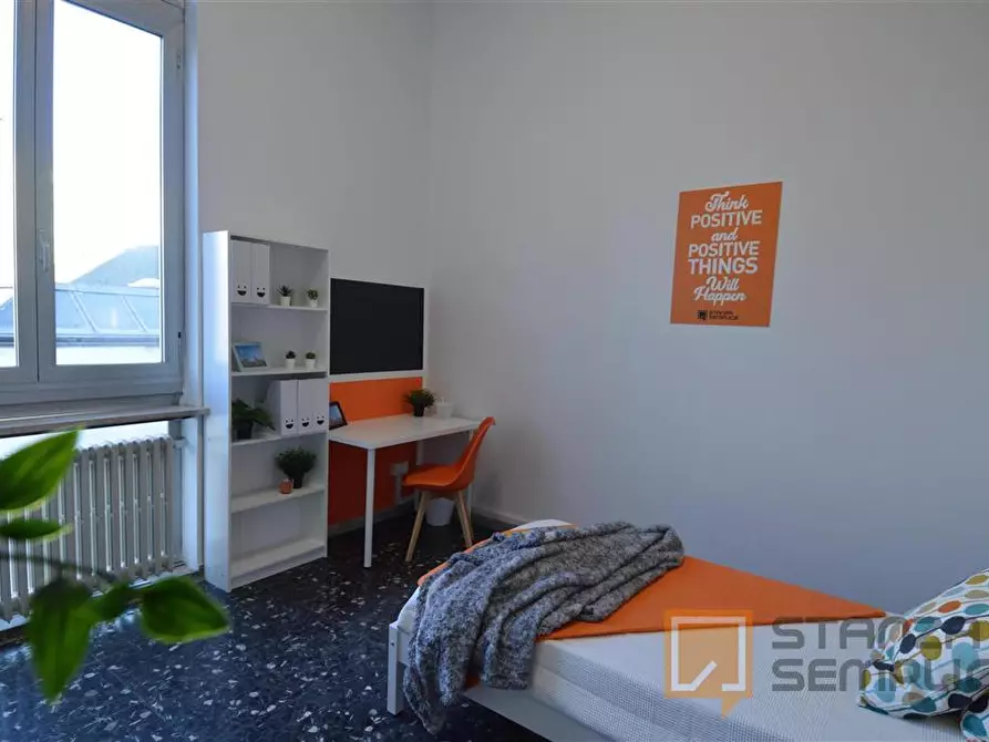 Immagine 5 di Stanza singola in affitto  in Vicolo Franco Villa 1 a Reggio Nell'emilia