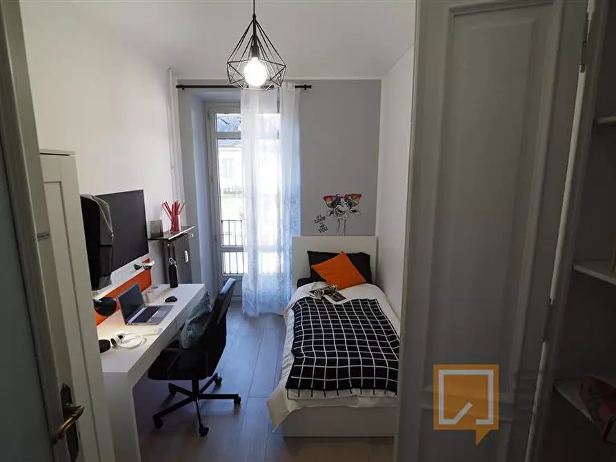 Immagine 4 di Stanza singola in affitto  in Via Sagliano Micca 3 a Torino