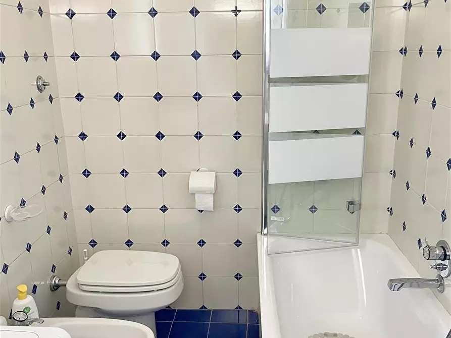 Immagine 17 di Stanza singola in affitto  in VIA FRUSA 39/G a Firenze