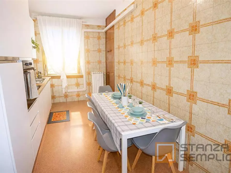 Immagine 4 di Stanza singola in affitto  in Via Giardini 111 - 2° piano a Modena