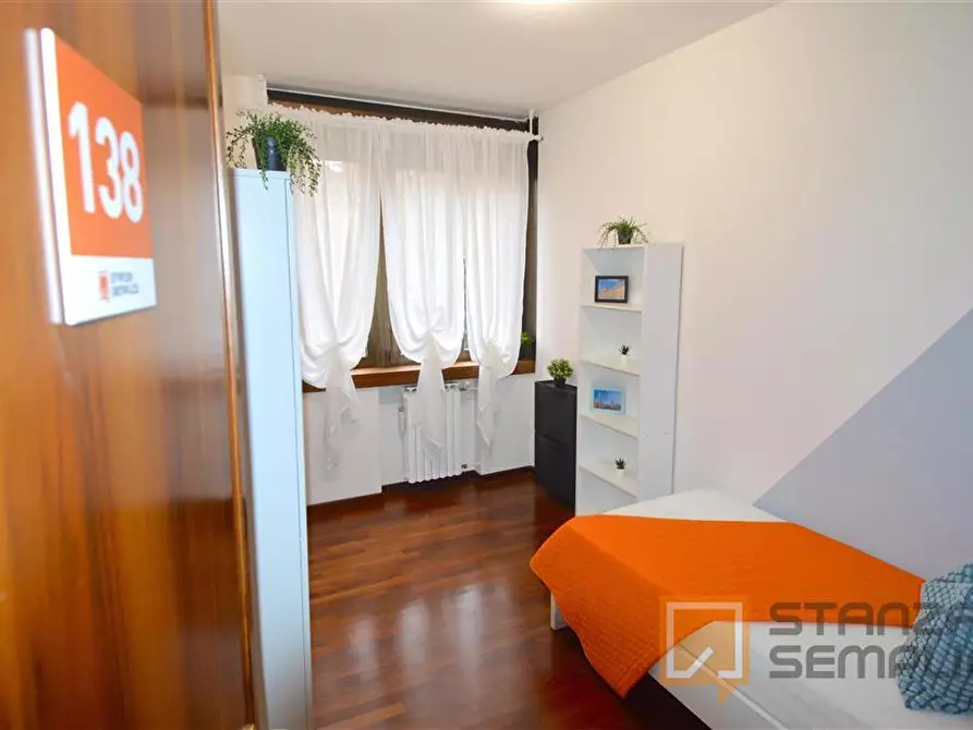 Immagine 4 di Stanza singola in affitto  in Via Giardini 111 - 2° piano a Modena