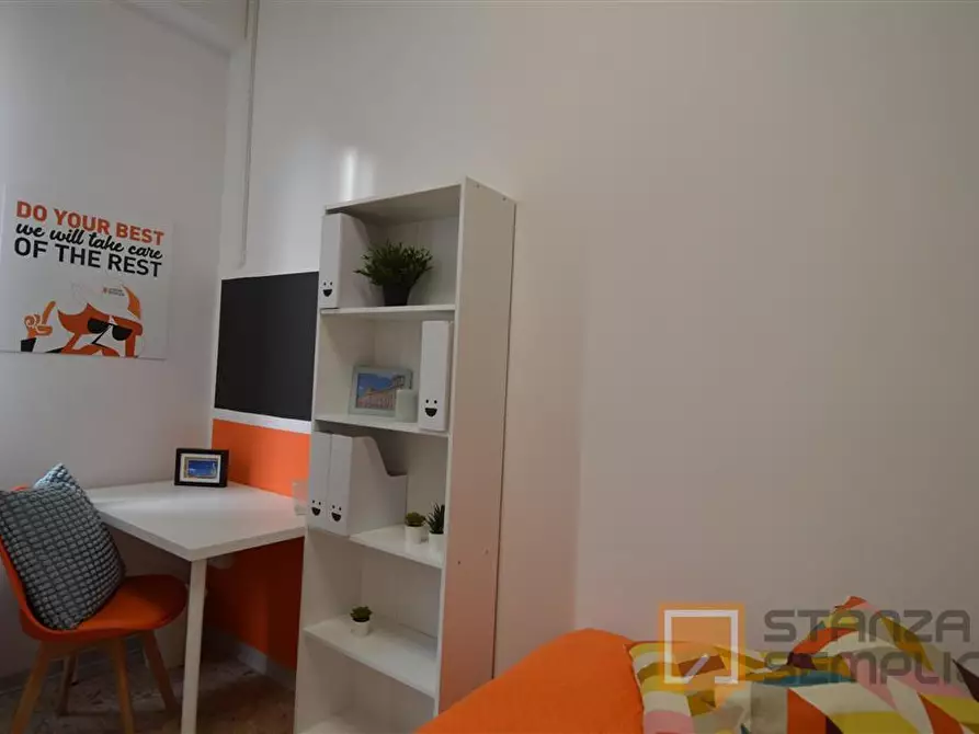 Immagine 1 di Stanza singola in affitto  in Vicolo Franco Villa 1 a Reggio Nell'emilia