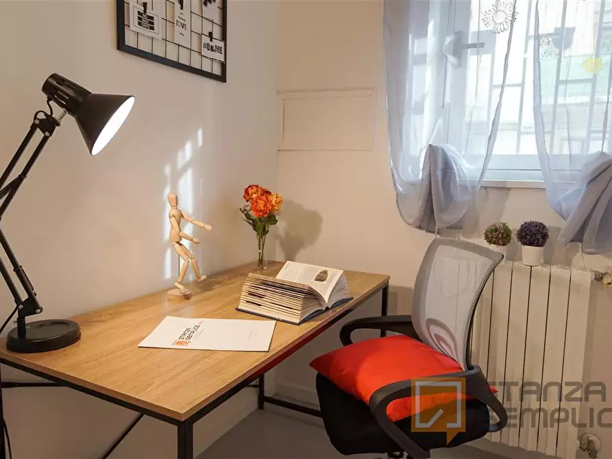 Immagine 5 di Stanza singola in affitto  in Via Bognar 43 a Pozzuoli