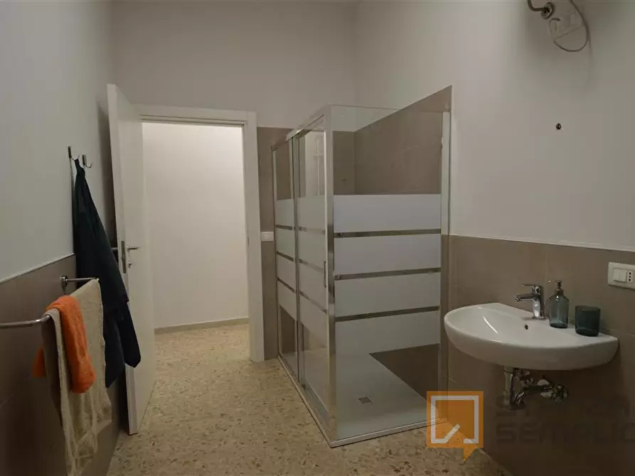 Immagine 17 di Stanza singola in affitto  in Vicolo Franco Villa 1 a Reggio Nell'emilia