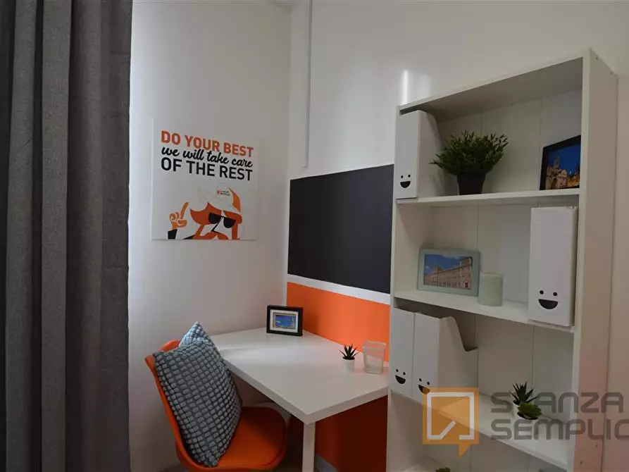 Immagine 2 di Stanza singola in affitto  in Vicolo Franco Villa 1 a Reggio Nell'emilia