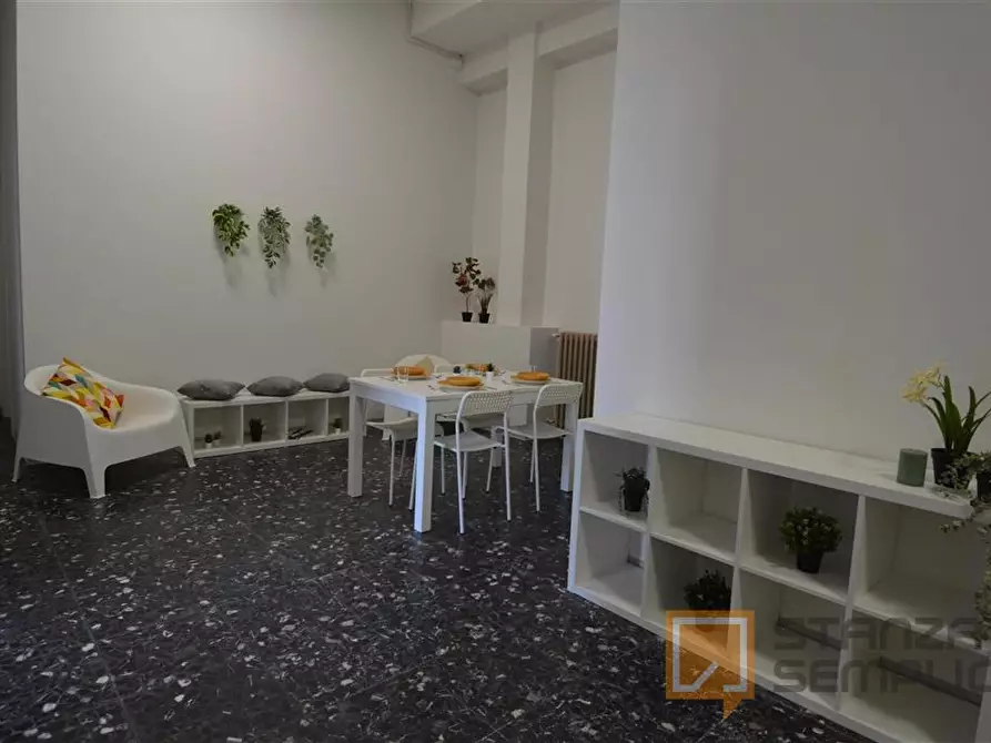 Immagine 18 di Stanza singola in affitto  in Vicolo Franco Villa 1 a Reggio Nell'emilia