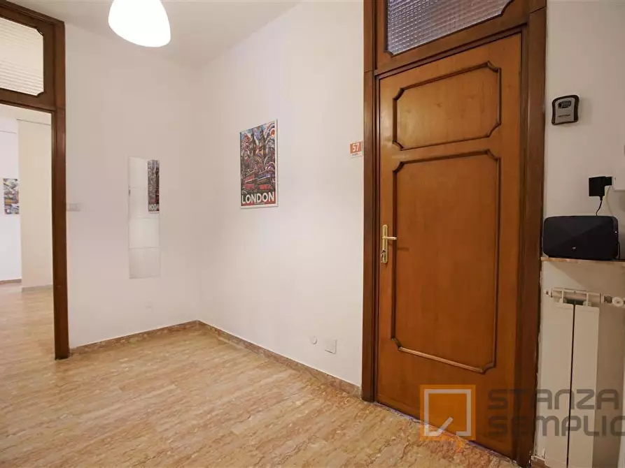 Immagine 11 di Stanza singola in affitto  in Via Pietro Castellino 141 sc. A p. 6 Int 11 a Napoli