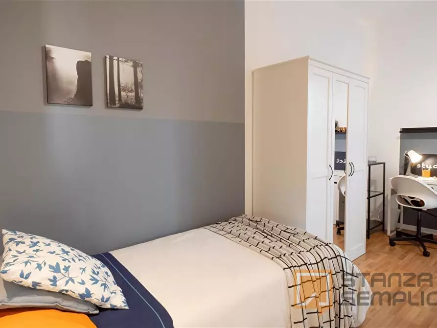 Immagine 2 di Stanza singola in affitto  in Via Piobesi n.10 a Torino