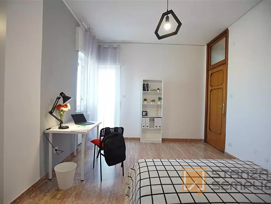 Immagine 7 di Stanza singola in affitto  in Via Pietro Castellino 141 sc. A p. 6 Int 11 a Napoli