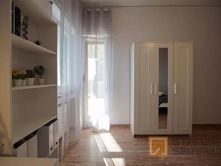 Immagine 7 di Stanza singola in affitto  in Via Pietro Castellino 141 sc. A p. 6 Int 11 a Napoli