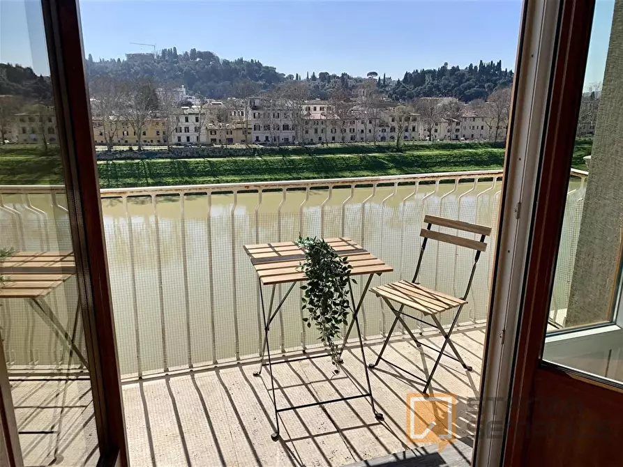Immagine 1 di Stanza singola in affitto  in LUNGARNO VESPUCCI 60 a Firenze