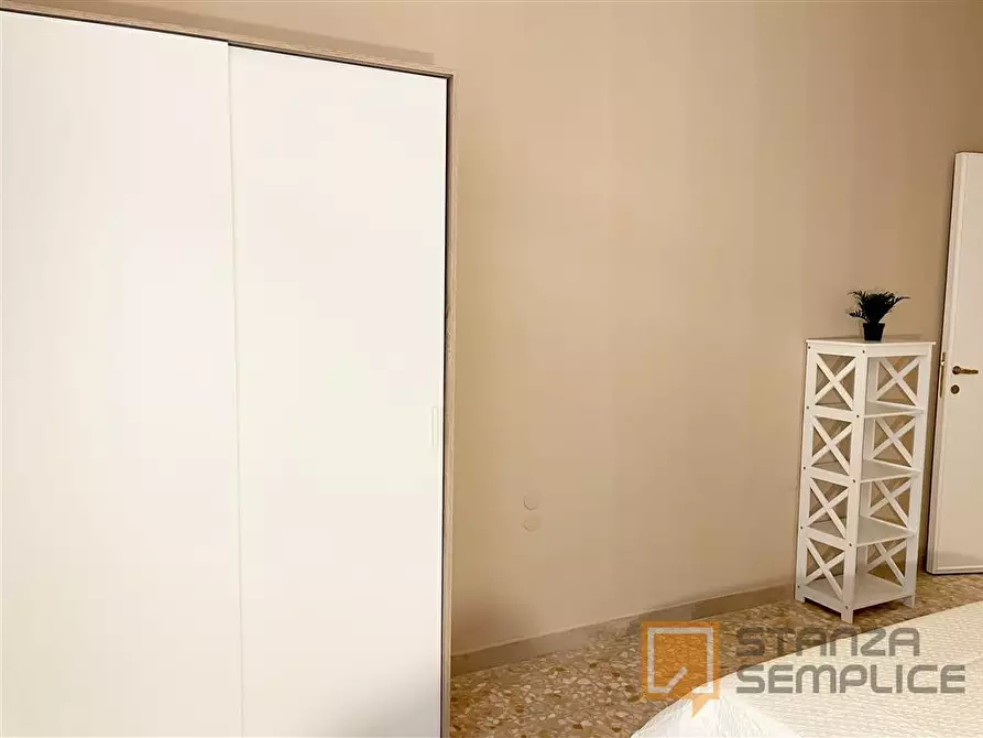 Immagine 4 di Stanza singola in affitto  in LUNGARNO VESPUCCI 60 a Firenze