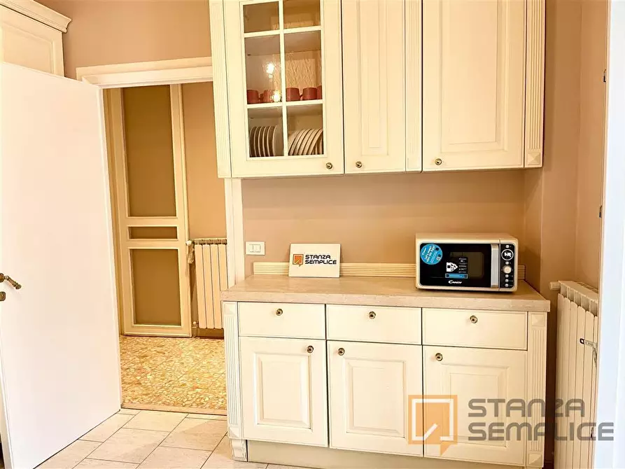 Immagine 13 di Stanza singola in affitto  in LUNGARNO VESPUCCI 60 a Firenze