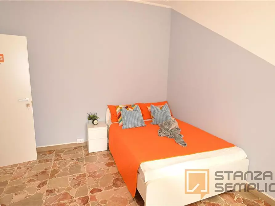 Immagine 2 di Stanza singola in affitto  in Via Zanoni 37 a Modena