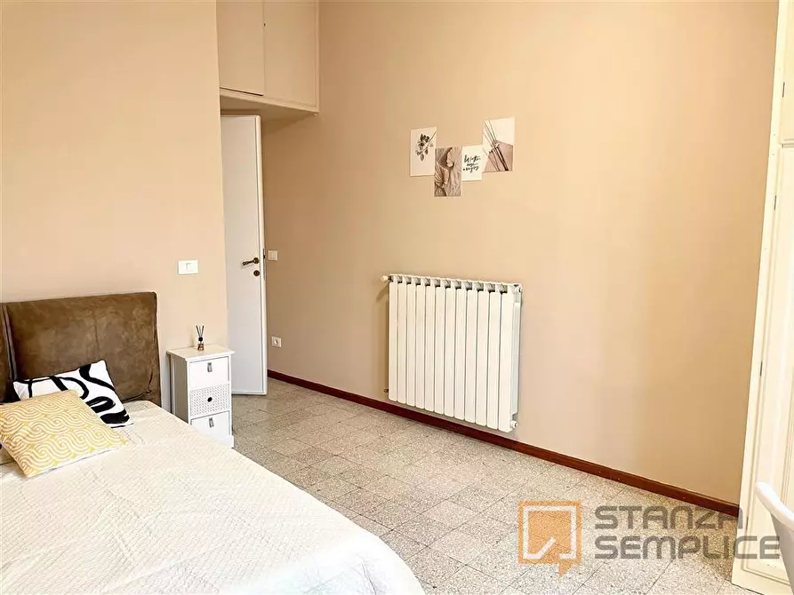 Immagine 5 di Stanza singola in affitto  in Via LUNGARNO VESPUCCI 60 a Firenze