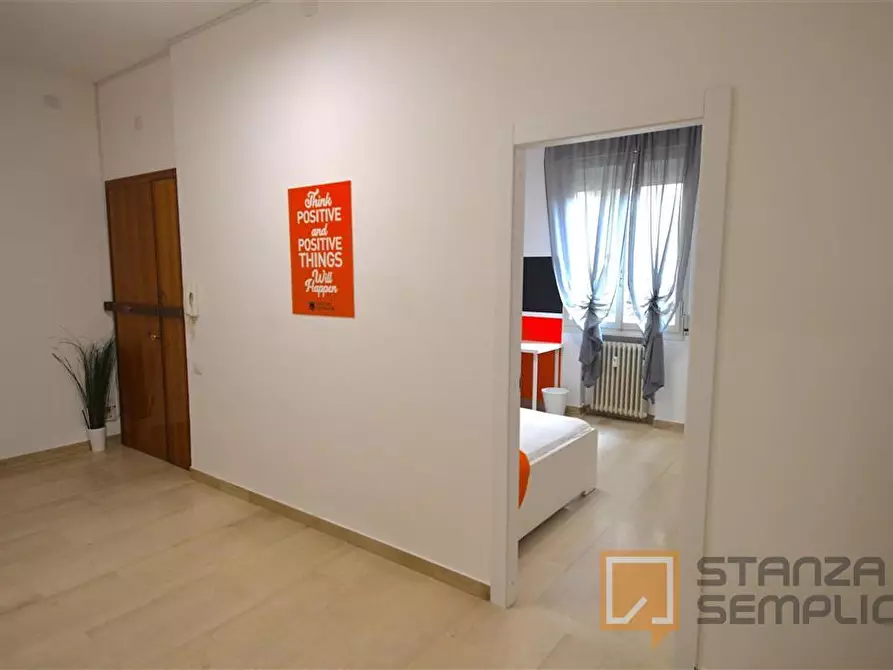 Immagine 12 di Stanza singola in affitto  in Viale Storchi 32 a Modena