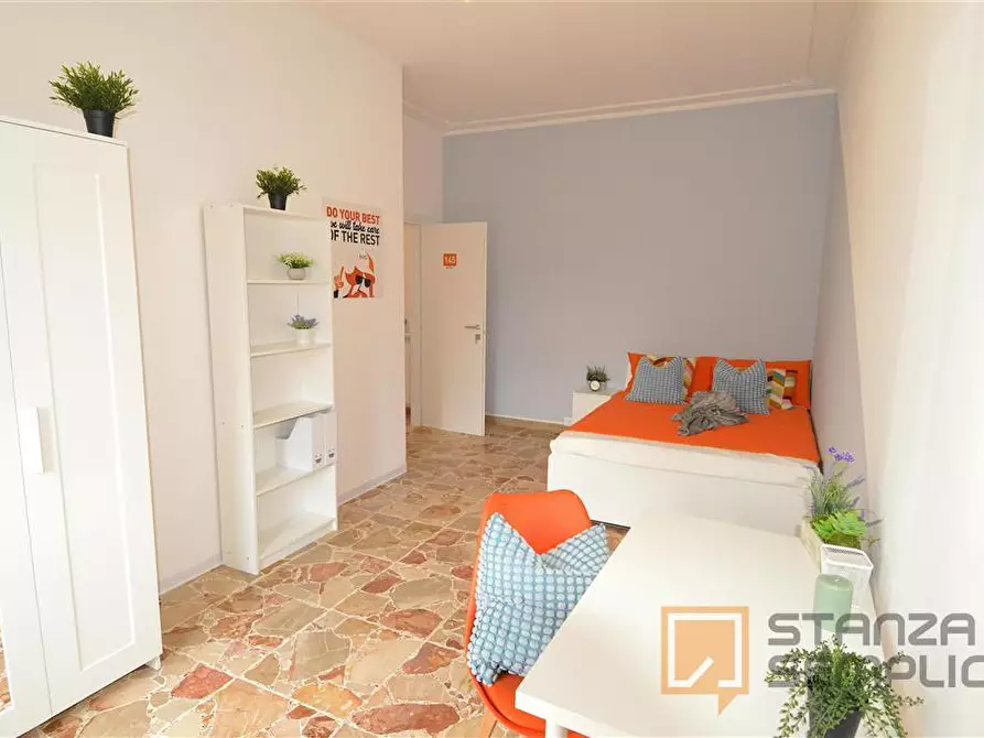 Immagine 1 di Stanza singola in affitto  in Via Zanoni 37 a Modena