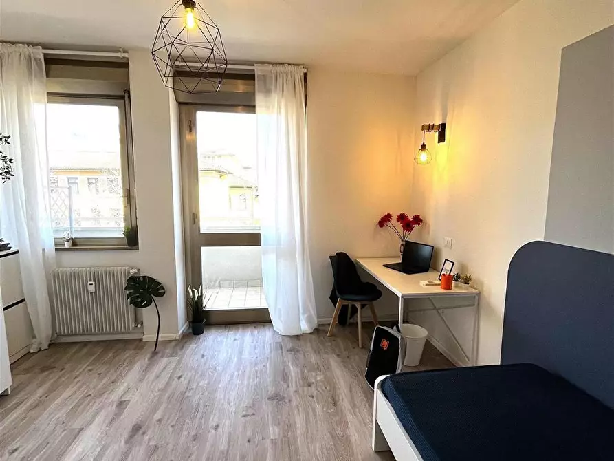 Immagine 2 di Stanza singola in affitto  in Corso 3 Novembre 132 a Trento