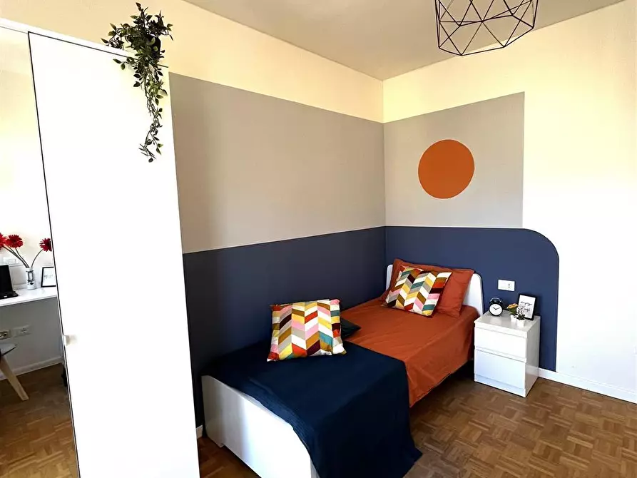 Immagine 2 di Stanza singola in affitto  in Corso 3 Novembre 132 a Trento