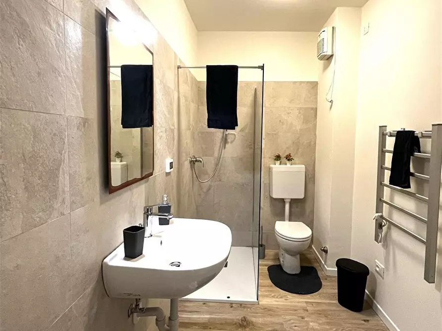 Immagine 17 di Stanza singola in affitto  in Corso 3 Novembre 132 a Trento