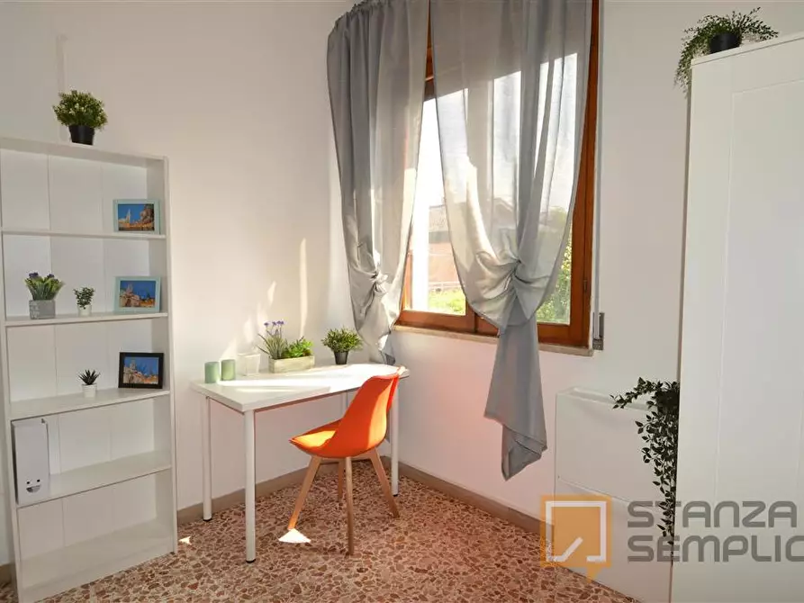 Immagine 4 di Stanza singola in affitto  in Via Zanoni 37 a Modena