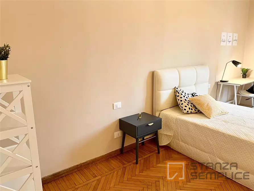 Immagine 6 di Stanza singola in affitto  in LUNGARNO VESPUCCI 60 a Firenze