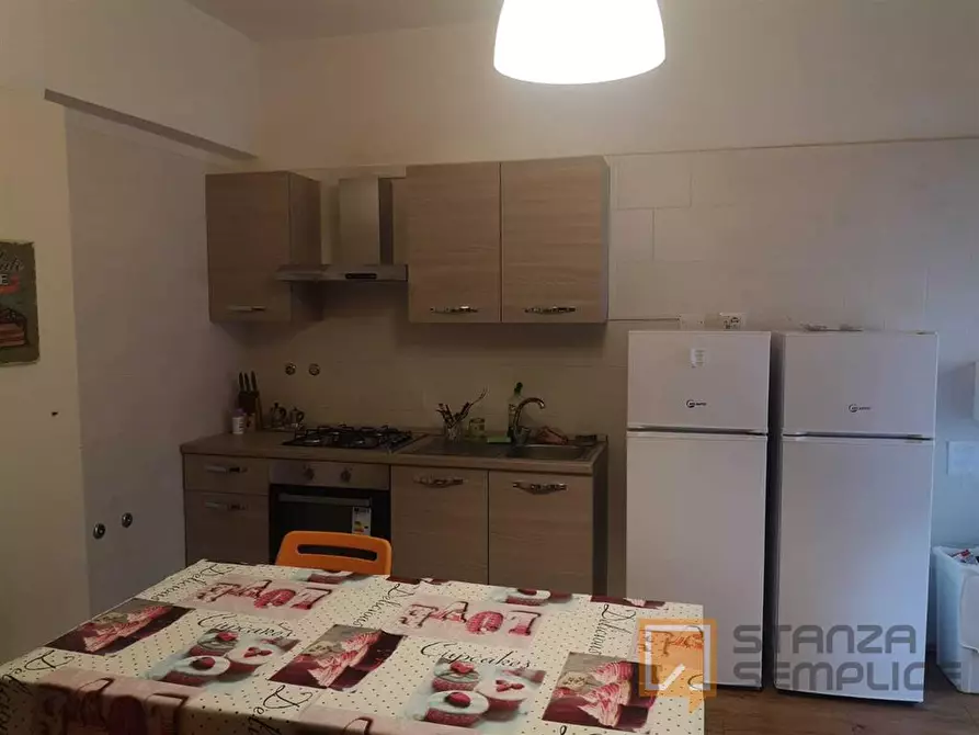 Immagine 1 di Stanza singola in affitto  in Via Gabriele Jannelli 220 p. T int. 3 a Napoli