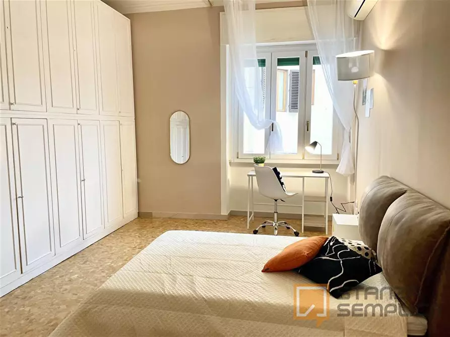 Immagine 2 di Stanza singola in affitto  in LUNGARNO VESPUCCI 60 a Firenze