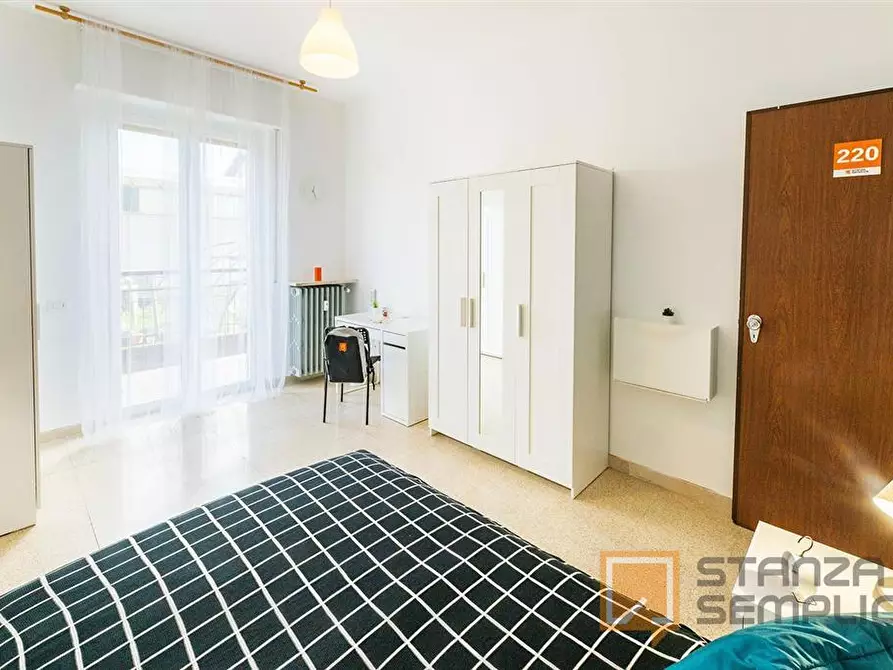 Immagine 5 di Stanza singola in affitto  in VIA ISONZO 4 a Azzano San Paolo