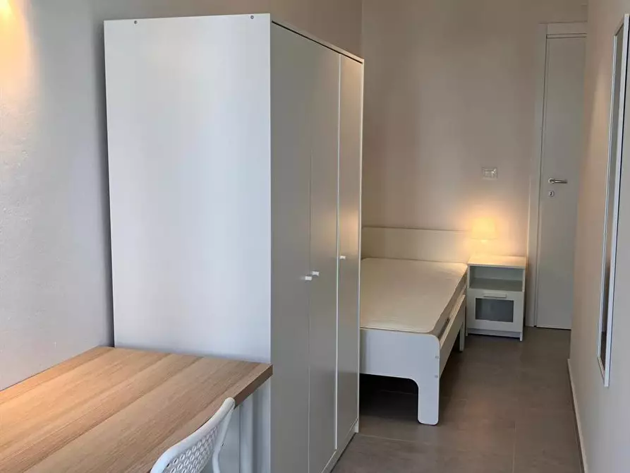 Immagine 6 di Stanza singola in affitto  in Via Enrico Fermi 3 a Bologna