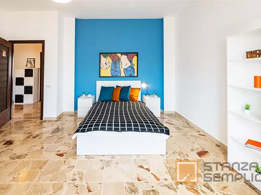 Immagine 2 di Stanza singola in affitto  in VIA ISONZO 4 a Azzano San Paolo