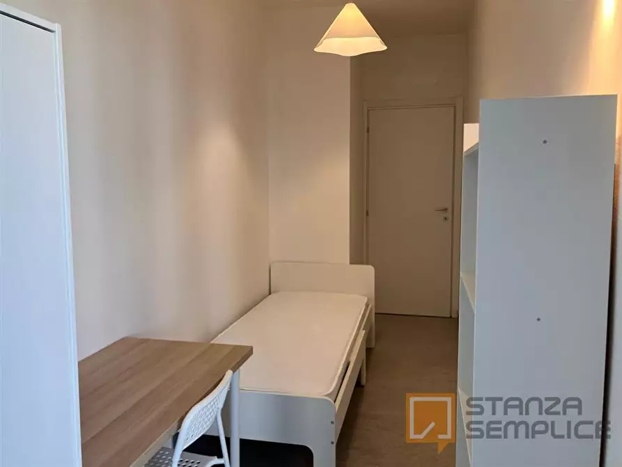 Immagine 6 di Stanza singola in affitto  in Via Enrico Fermi 3 a Bologna