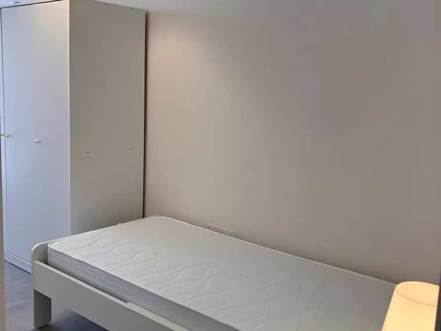 Immagine 4 di Stanza singola in affitto  in Via Enrico Fermi 3 a Bologna