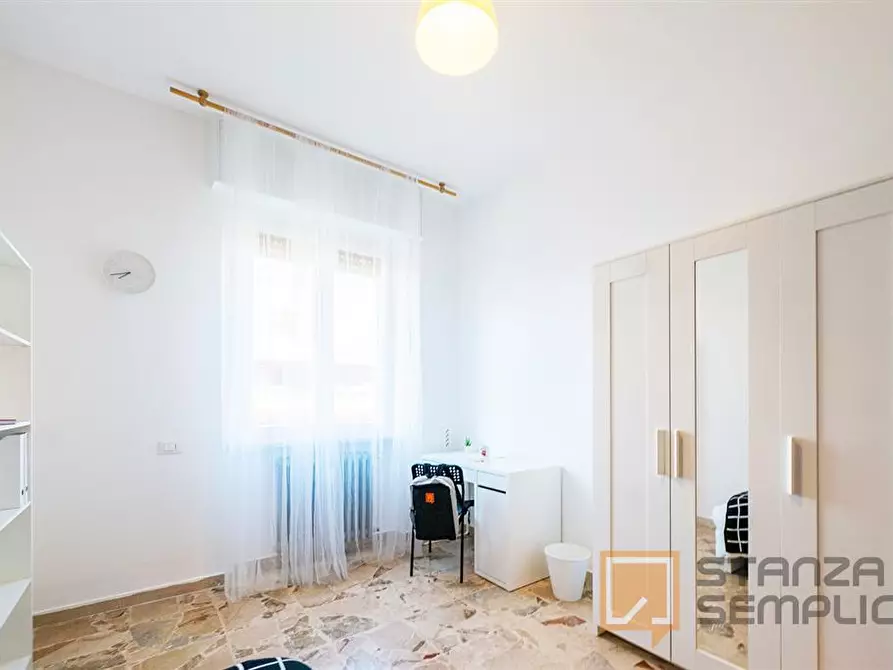 Immagine 4 di Stanza singola in affitto  in VIA ISONZO 4 a Azzano San Paolo