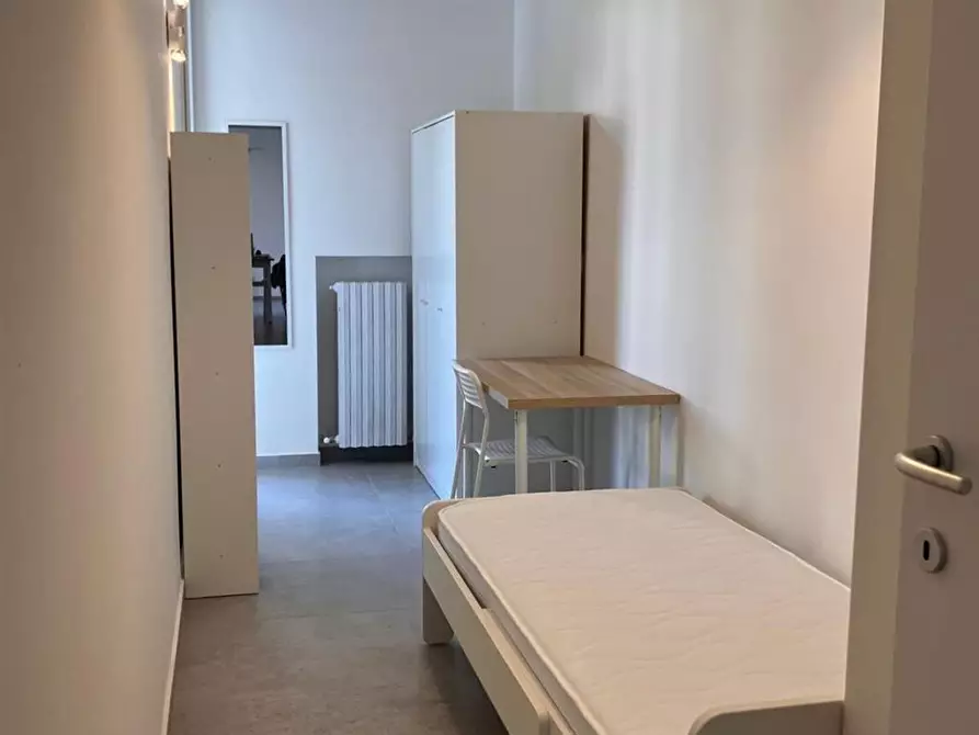 Immagine 1 di Stanza singola in affitto  in Via Enrico Fermi 3 a Bologna
