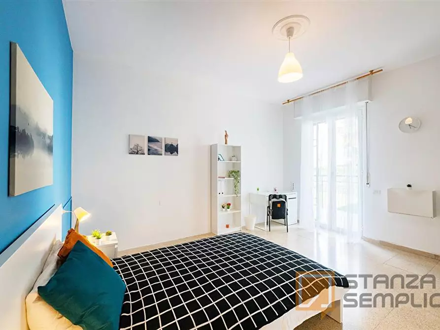 Immagine 7 di Stanza singola in affitto  in VIA ISONZO 4 a Azzano San Paolo