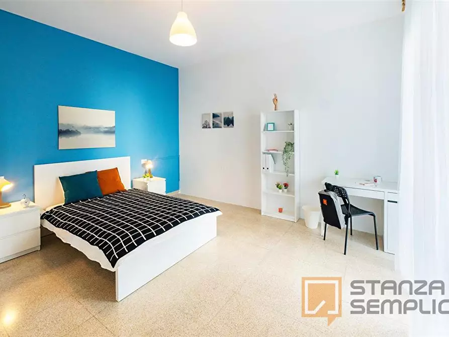 Immagine 1 di Stanza singola in affitto  in VIA ISONZO 4 a Azzano San Paolo