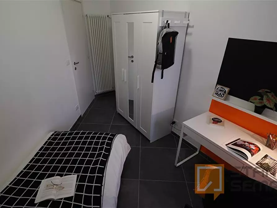 Immagine 2 di Stanza singola in affitto  in Corso Peschiera 232 a Torino