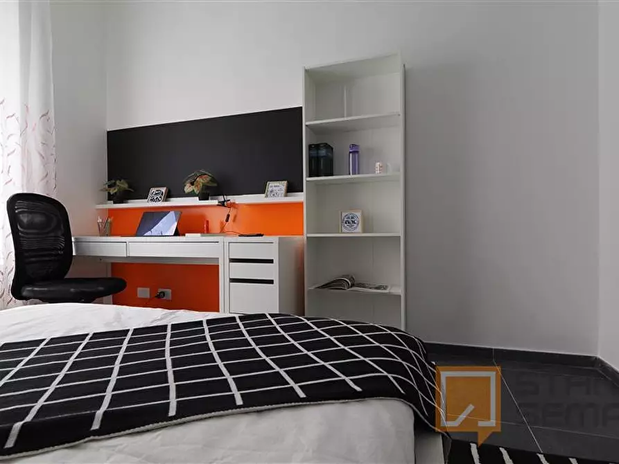 Immagine 2 di Stanza singola in affitto  in Corso Peschiera 232 a Torino