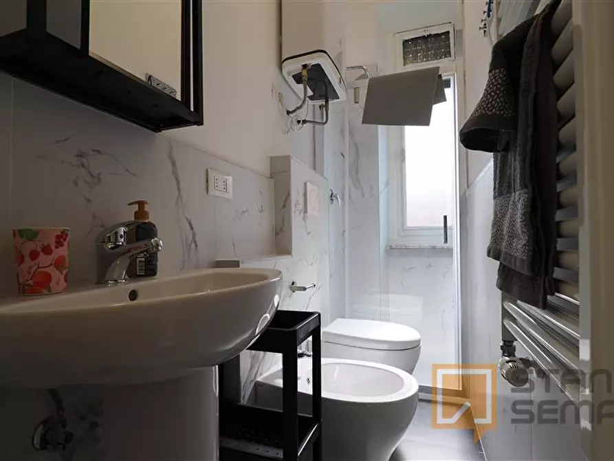 Immagine 10 di Stanza singola in affitto  in Corso Peschiera 232 a Torino