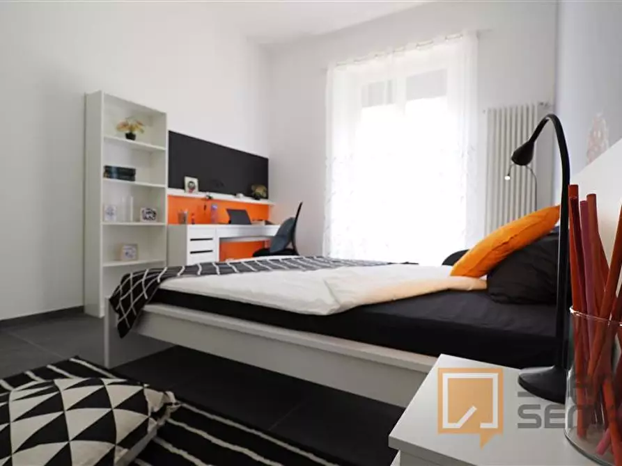 Immagine 2 di Stanza singola in affitto  in Corso Peschiera 232 a Torino