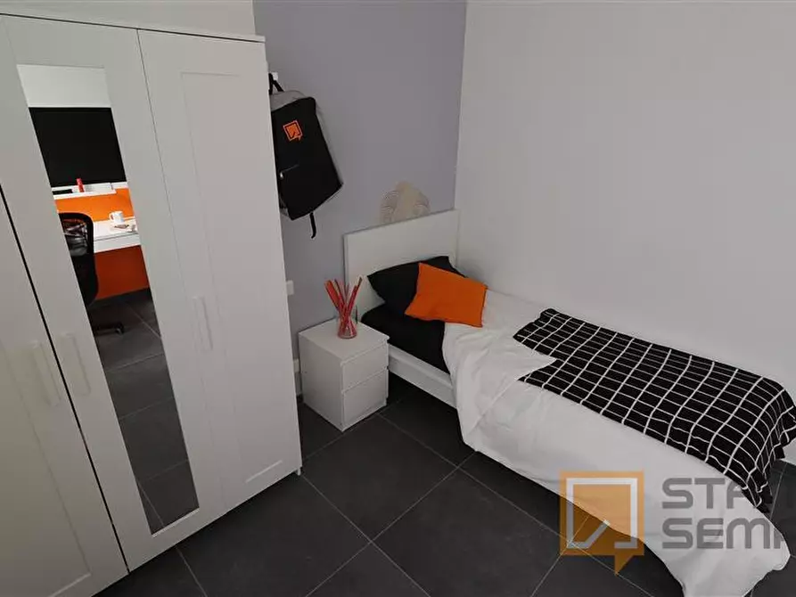 Immagine 5 di Stanza singola in affitto  in Corso Peschiera 232 a Torino