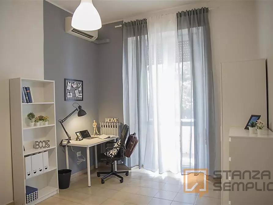 Immagine 4 di Stanza singola in affitto  in Piazza San Francesco D'Assisi n. 1  a Foggia