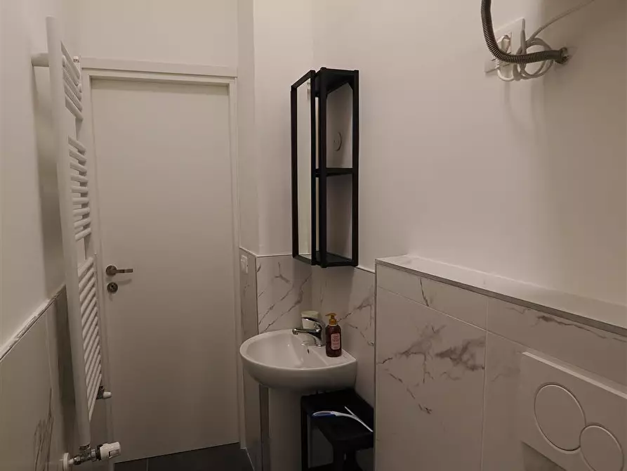 Immagine 9 di Stanza singola in affitto  in Corso Peschiera 232 a Torino