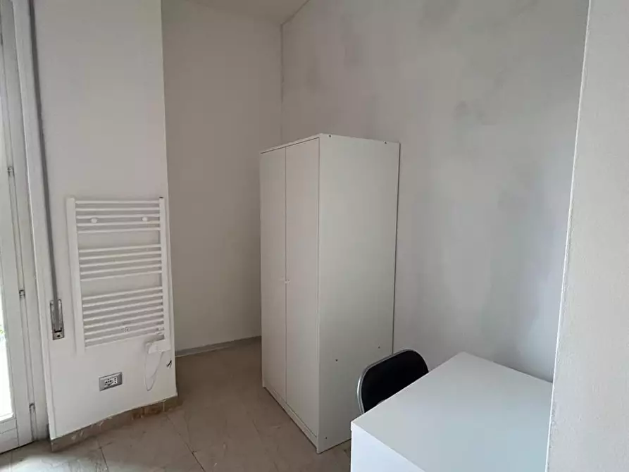Immagine 3 di Stanza singola in affitto  in Via Trento 111 a Brescia