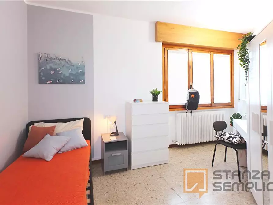 Immagine 3 di Stanza singola in affitto  in Via Privata Nino Castelli 6 a Lecco