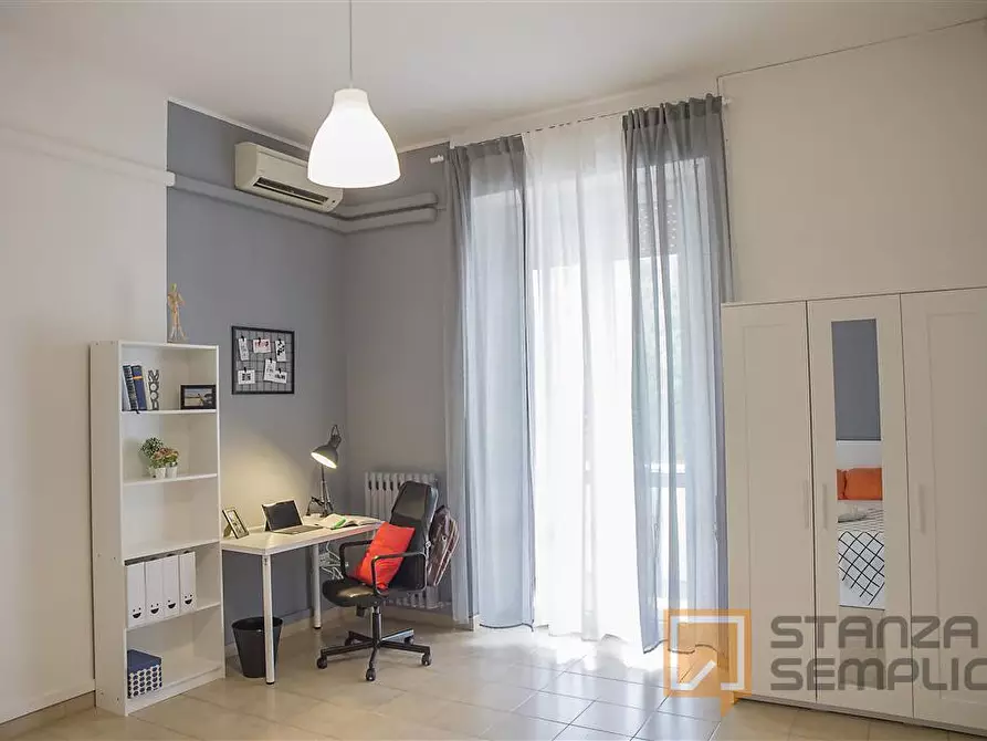 Immagine 4 di Stanza singola in affitto  in Piazza San Francesco D'Assisi n. 1  a Foggia